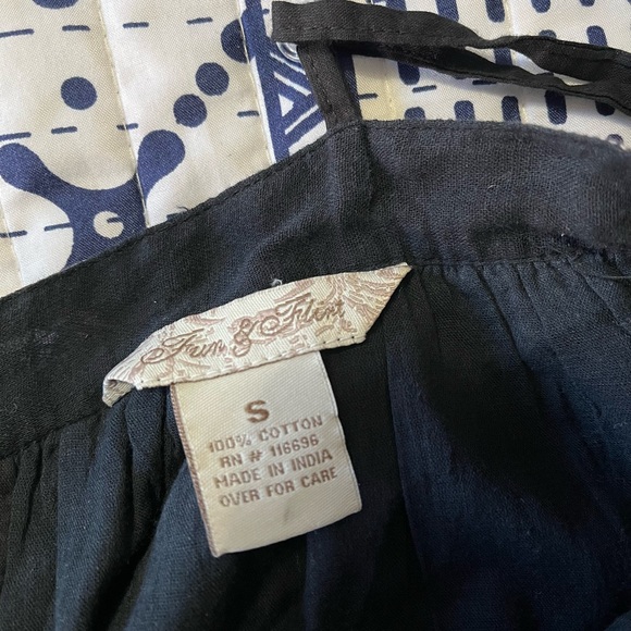 top - Picture 5 of 5